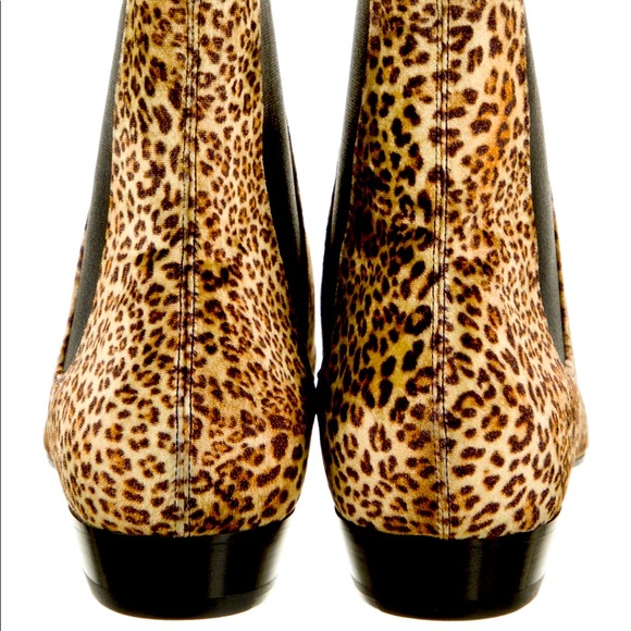 Saint Laurent Animal Print Devon Chelsea Boot - Picture 4 of 5